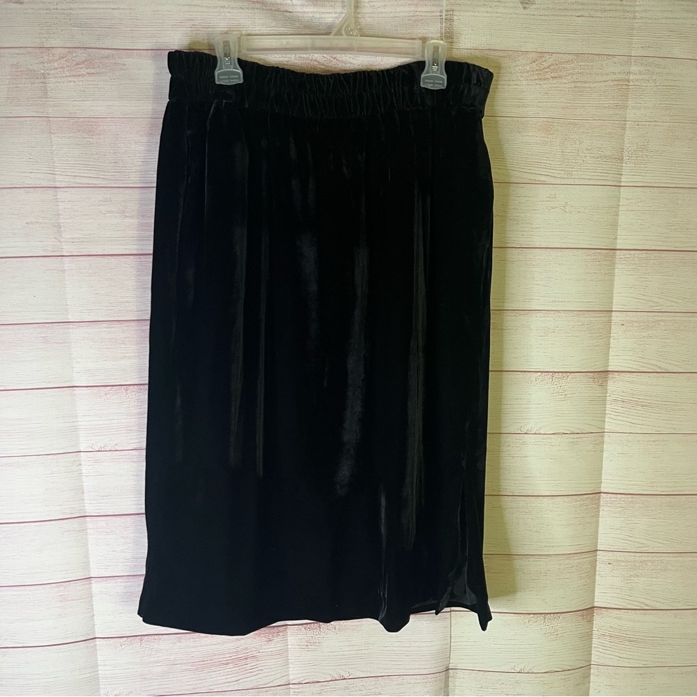 J.‎ Crew Black Velvet Pull On Pocket Skirt Size Large